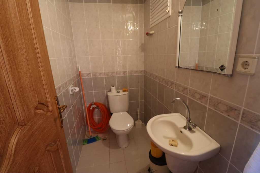 Mersin Erdemli Çeşmeli Liparis 3 Sitesi Eşyalı Satılık 3+1 Köşe Daire