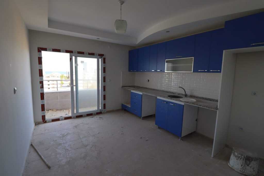 ERDEMLİ CARREFOURSA KARŞISI EŞYASIZ KİRALIK 3+1 DAİRE