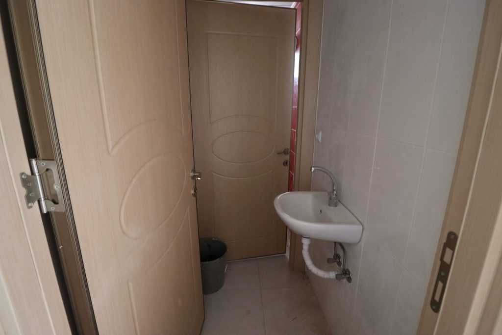 ERDEMLİ CARREFOURSA KARŞISI EŞYASIZ KİRALIK 3+1 DAİRE