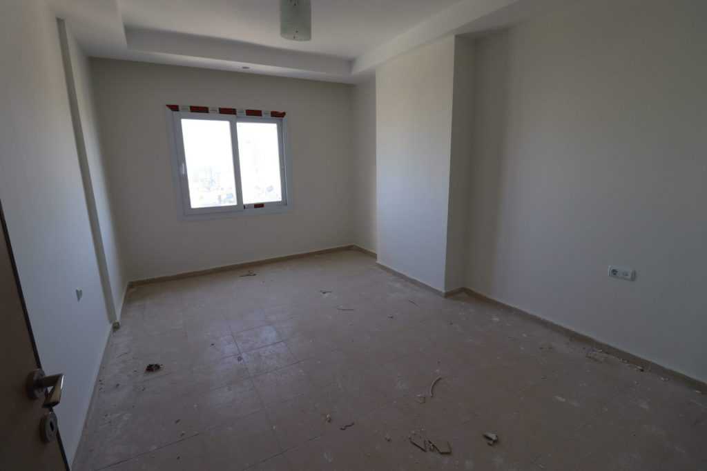ERDEMLİ CARREFOURSA KARŞISI EŞYASIZ KİRALIK 3+1 DAİRE