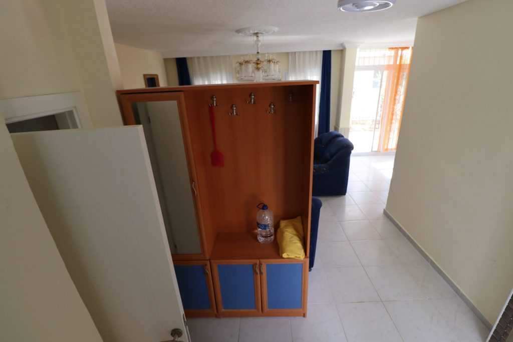 MERSİN NARLIKUYU NAZAR SİTESİNDE SATILIK TRİPLEKS VİLLA