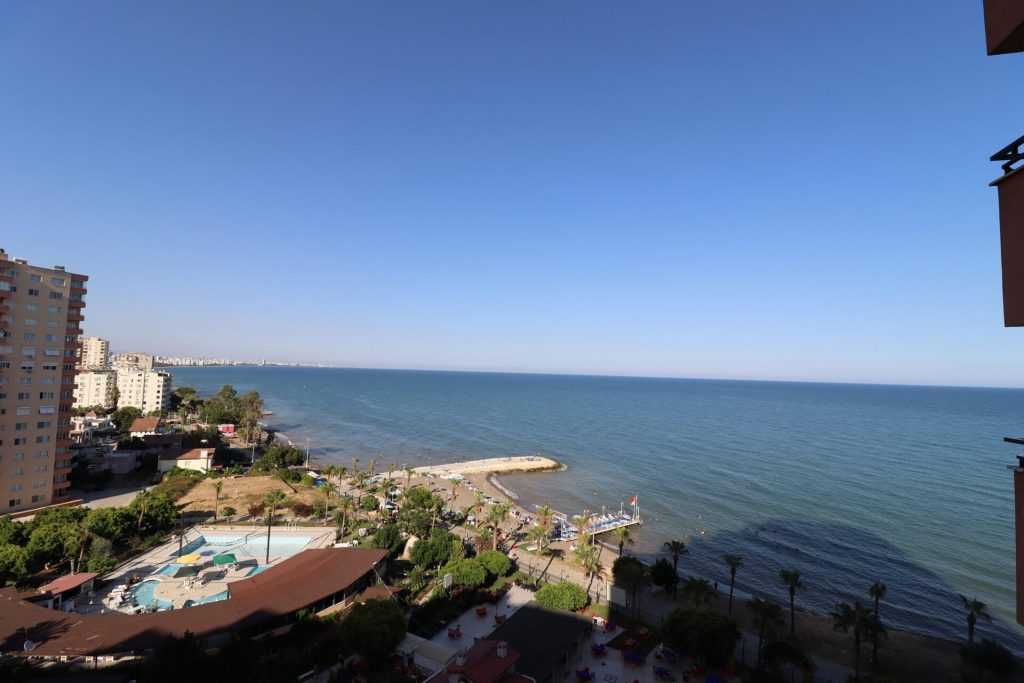 Mersin Erdemli Çeşmeli Liparis 3 Sitesi Eşyalı Satılık 3+1 Köşe Daire