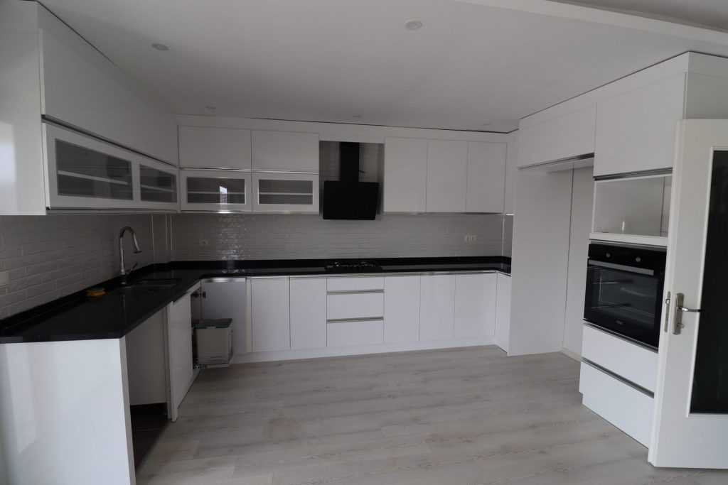 ERDEMLİ ALATA GÜRYAP PREMİUM 4+1 KİRALIK LÜKS DAİRE