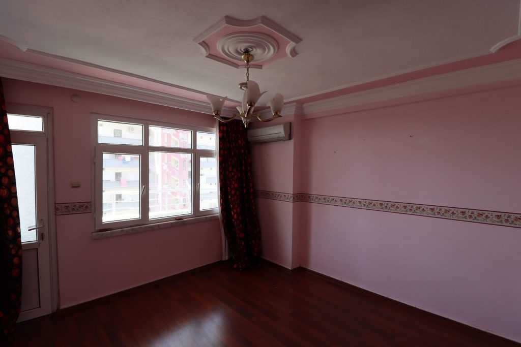 ERDEMLİ TÖMÜK SEYRANBAĞLARI HAVUZLU SİTEDE SATILIK 3+1 YAZLIK DAİRE