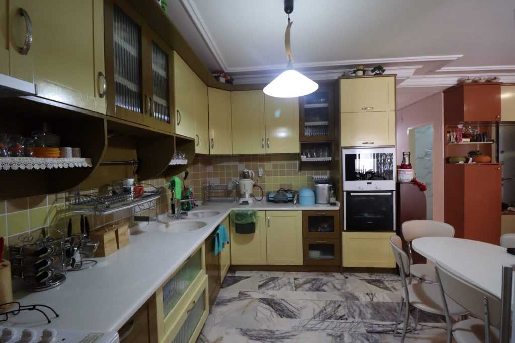 Mersin Kumkuyu Marina Sitesi Eşyalı Satılık Daire