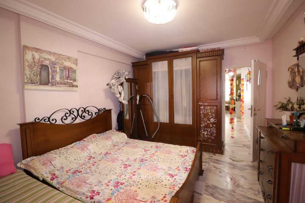 Mersin Kumkuyu Marina Sitesi Eşyalı Satılık Daire