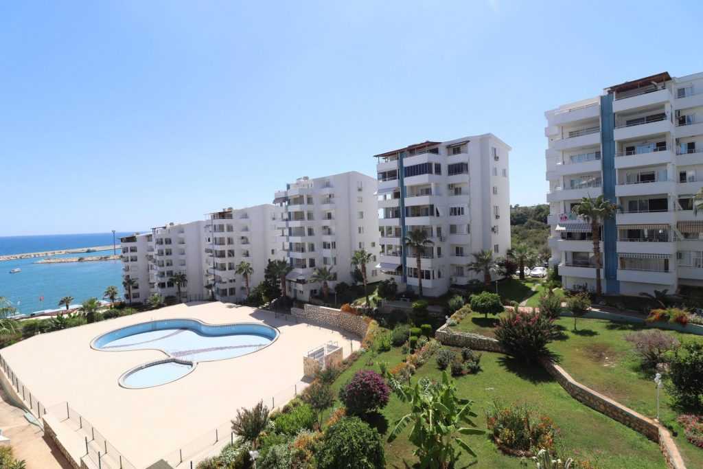 Mersin Kumkuyu Marina Sitesi Eşyalı Satılık Daire