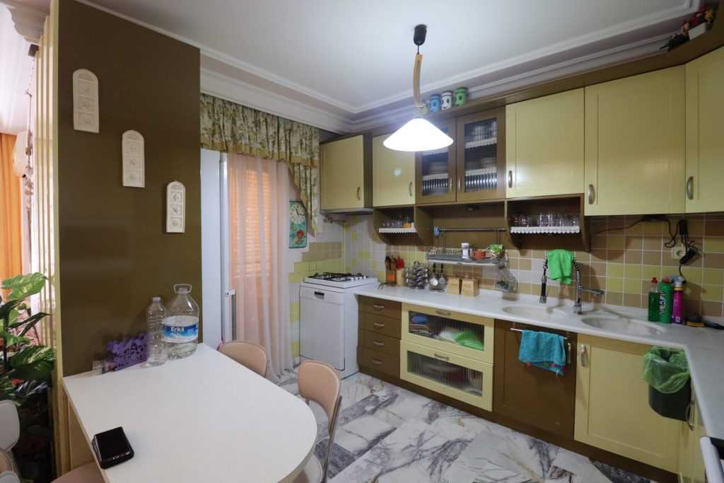 Mersin Kumkuyu Marina Sitesi Eşyalı Satılık Daire