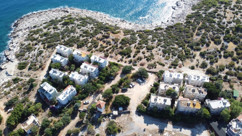 Mersin Silifke Narlıkuyu Denize Sıfır Çok Uygun Villa Satılık 4+1