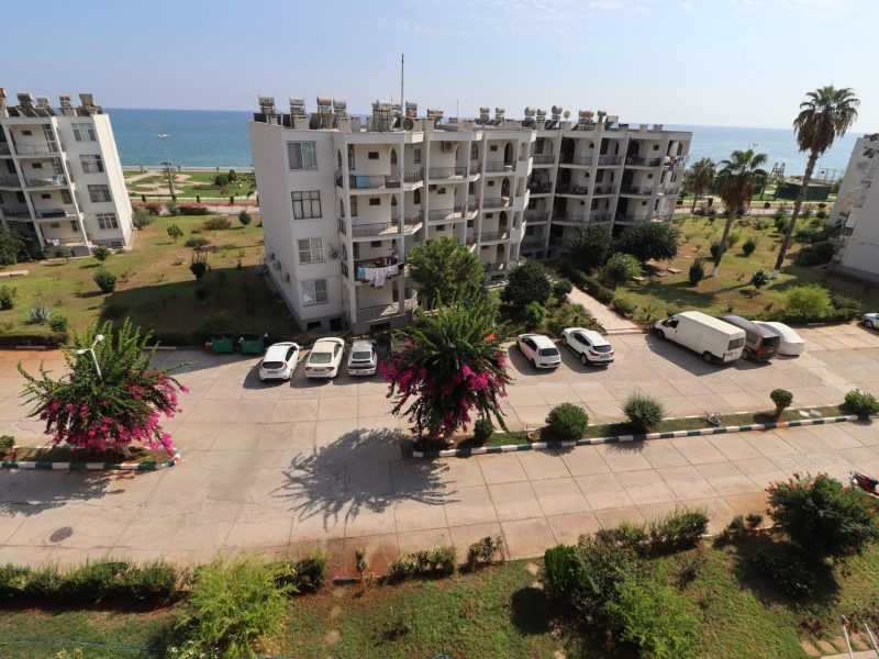 ERDEMLİ ERCİYES SİTESİ ACİL SATILIK DENİZ MANZARALI 2+1 DAİRE