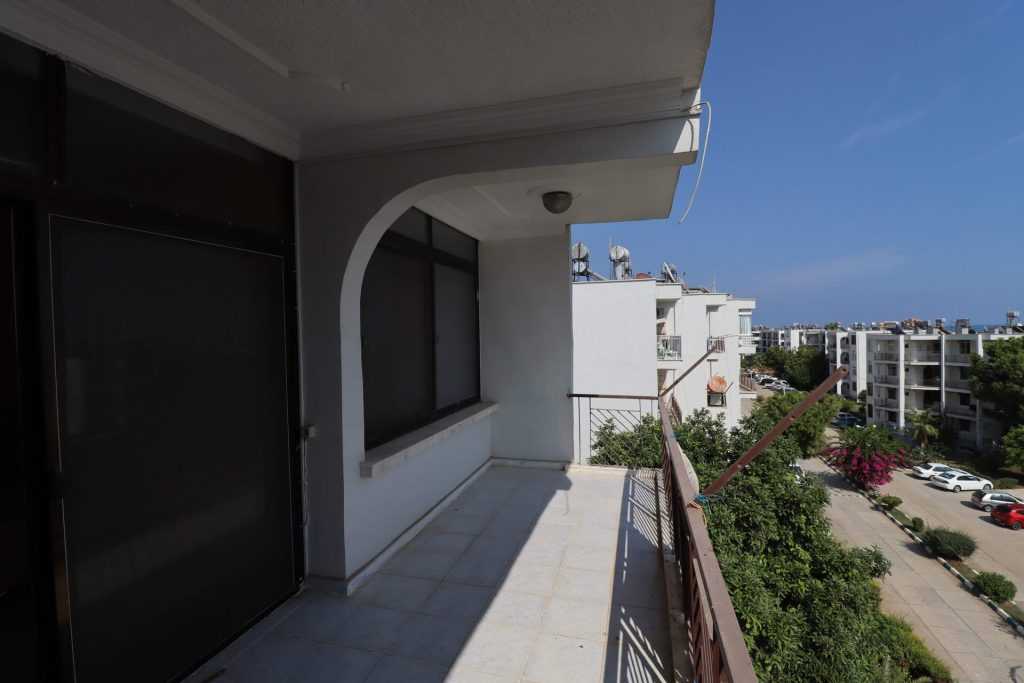 ERDEMLİ ERCİYES SİTESİ ACİL SATILIK DENİZ MANZARALI 2+1 DAİRE