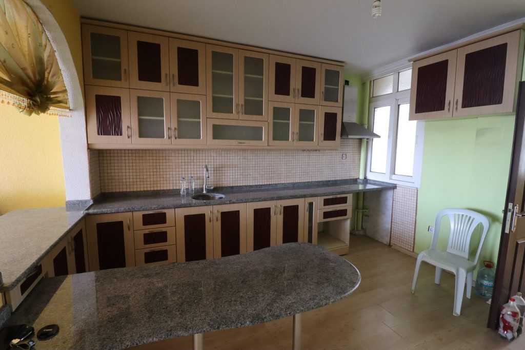ERDEMLİ ERCİYES SİTESİ ACİL SATILIK DENİZ MANZARALI 2+1 DAİRE