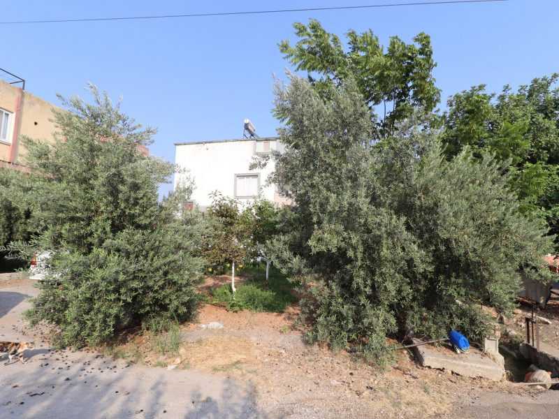 Mersin Erdemli Fatih Mahallesi Müstakil Arsa İçinde 5+1 Satılık Daire