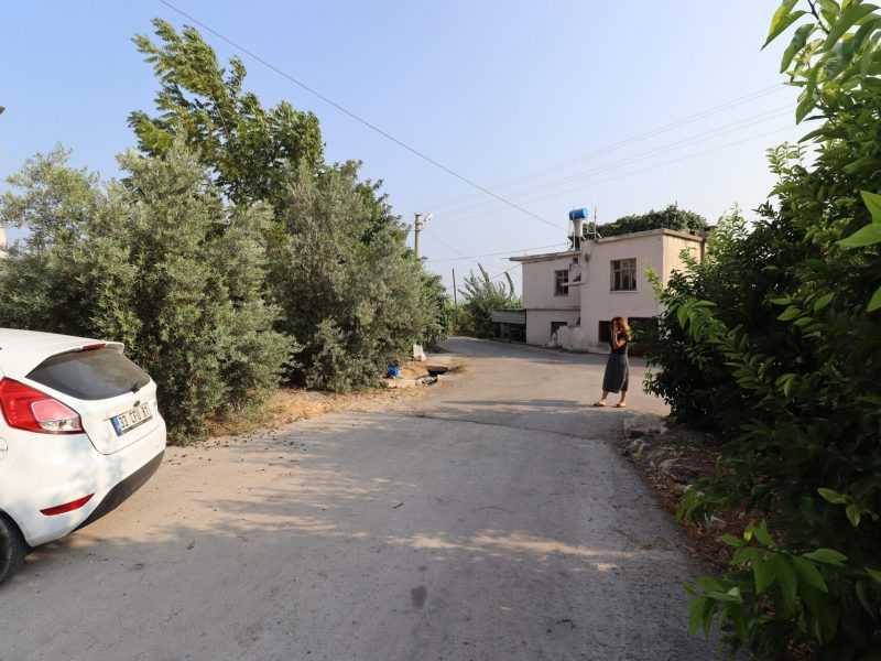 Mersin Erdemli Fatih Mahallesi Müstakil Arsa İçinde 5+1 Satılık Daire