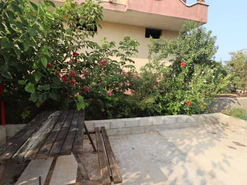 Mersin Erdemli Fatih Mahallesi Müstakil Arsa İçinde 5+1 Satılık Daire