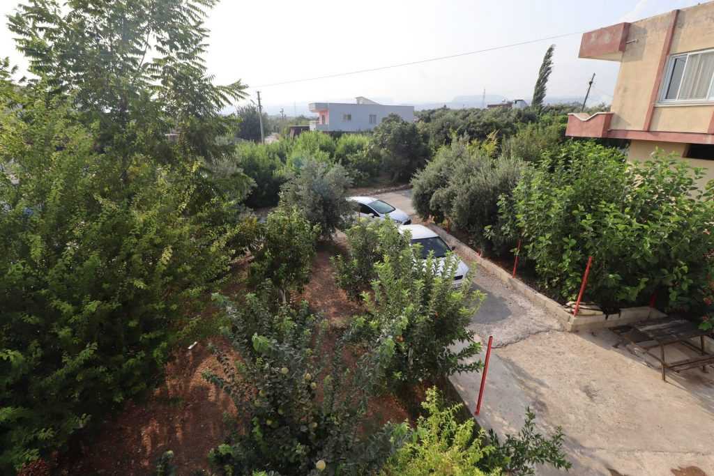 Mersin Erdemli Fatih Mahallesi Müstakil Arsa İçinde 5+1 Satılık Daire