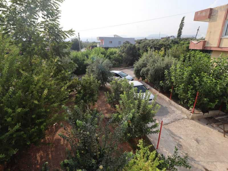 Mersin Erdemli Fatih Mahallesi Müstakil Arsa İçinde 5+1 Satılık Daire