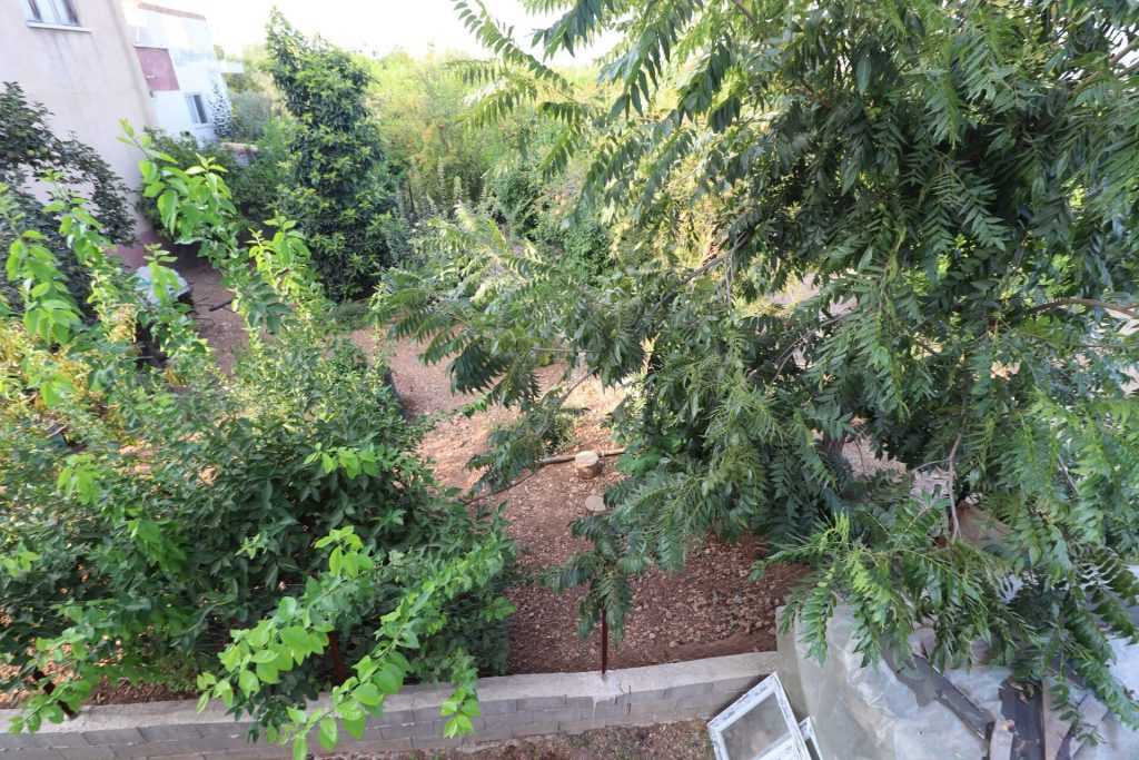 Mersin Erdemli Fatih Mahallesi Müstakil Arsa İçinde 5+1 Satılık Daire
