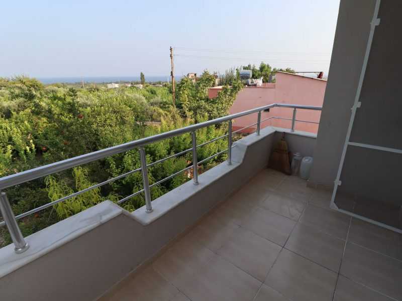 Mersin Erdemli Fatih Mahallesi Müstakil Arsa İçinde 5+1 Satılık Daire
