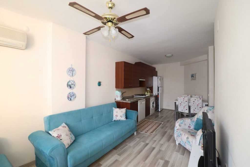 Erdemli Limonlu Lara Sitesinde 1+1 Satılık Daire