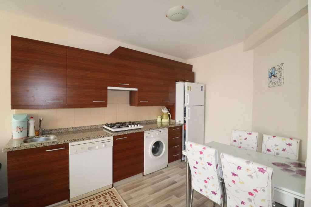 Erdemli Limonlu Lara Sitesinde 1+1 Satılık Daire
