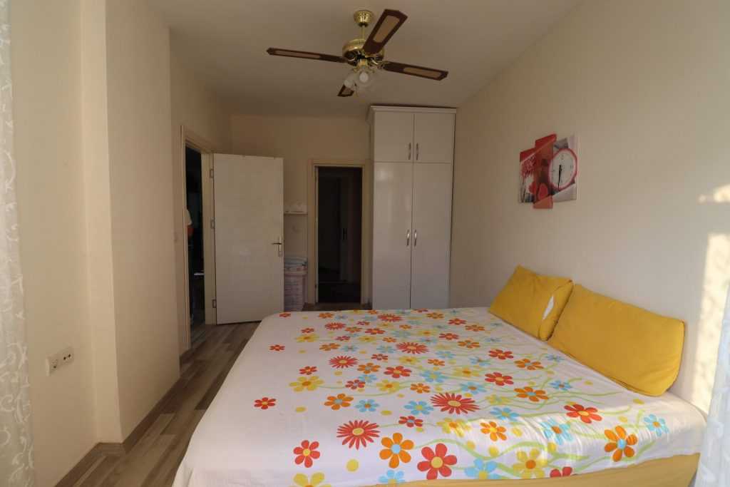 Erdemli Limonlu Lara Sitesinde 1+1 Satılık Daire