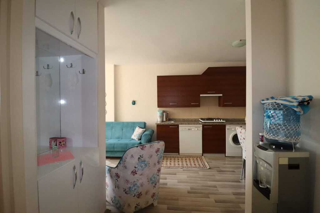 Erdemli Limonlu Lara Sitesinde 1+1 Satılık Daire