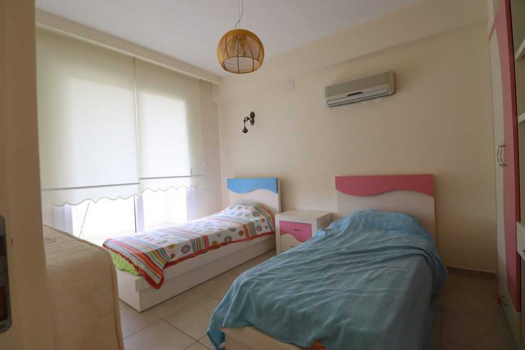 Queenaba Sitesi Eşyalı Satılık 3+1 Fırsat Daire