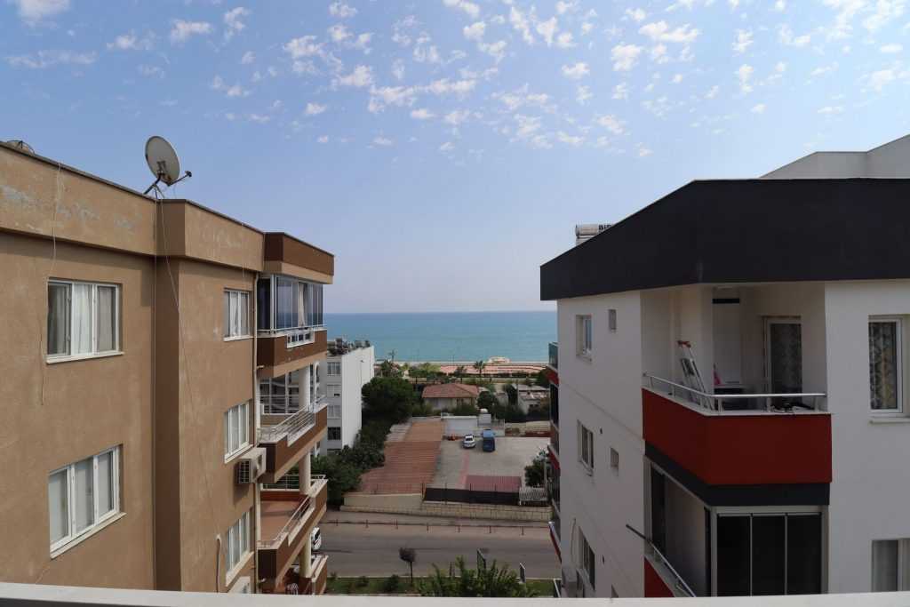 Erdemli Akdeniz Deniz Manzaralı Geniş Masrafız Satılık 3+1 Daire