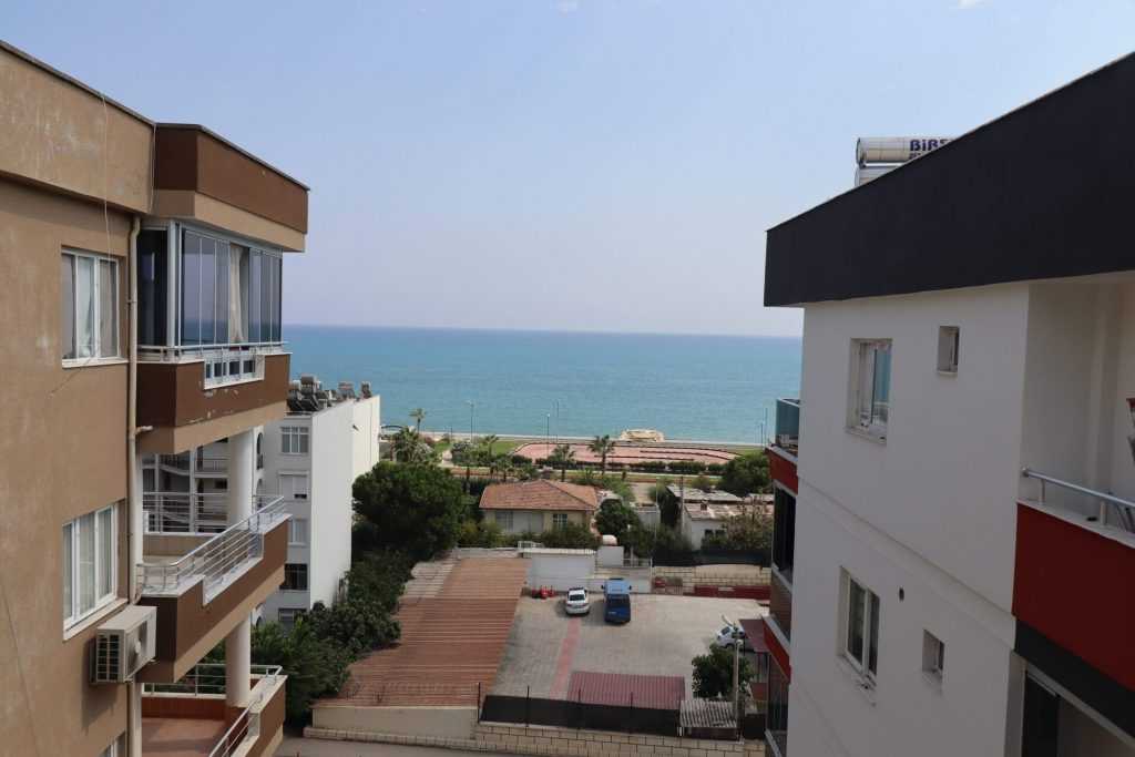 Erdemli Akdeniz Deniz Manzaralı Geniş Masrafız Satılık 3+1 Daire