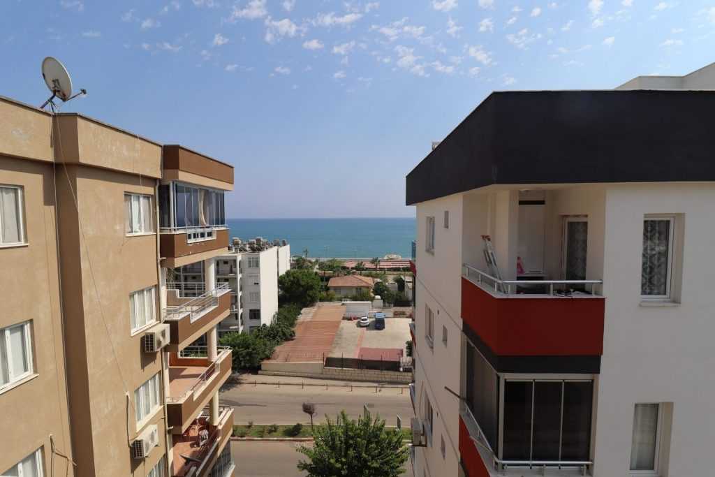 Erdemli Akdeniz Deniz Manzaralı Geniş Masrafız Satılık 3+1 Daire