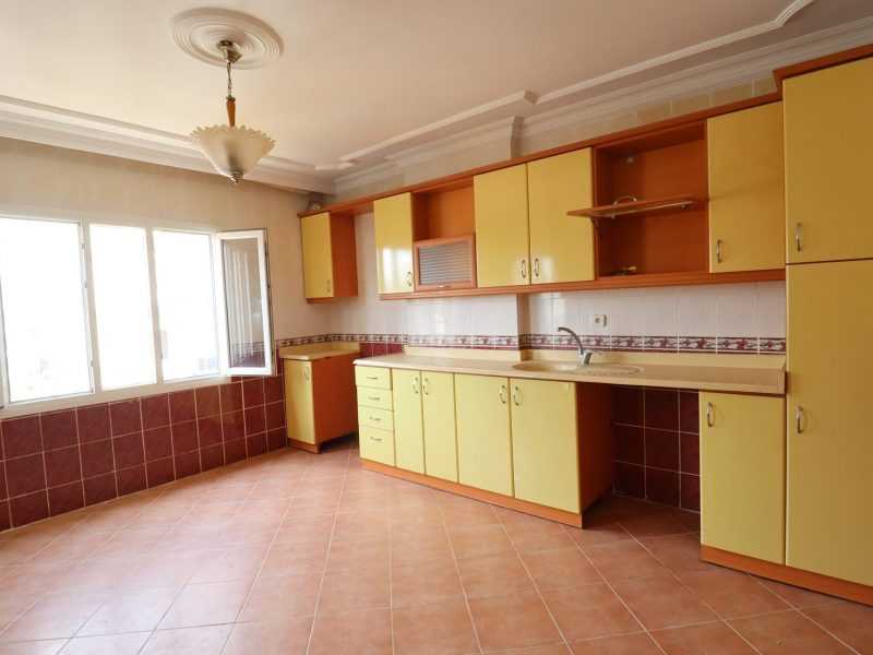 Erdemli Akdeniz Deniz Manzaralı Geniş Masrafız Satılık 3+1 Daire