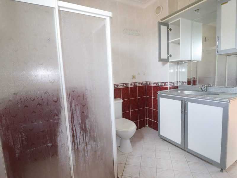 Erdemli Akdeniz Deniz Manzaralı Geniş Masrafız Satılık 3+1 Daire