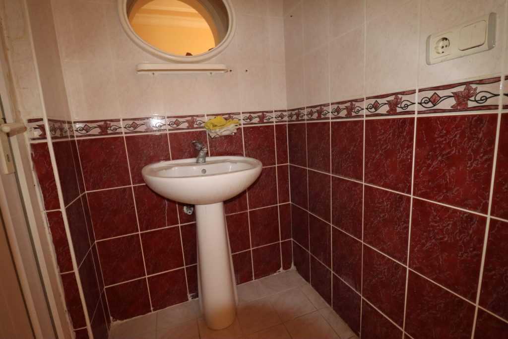 Erdemli Akdeniz Deniz Manzaralı Geniş Masrafız Satılık 3+1 Daire