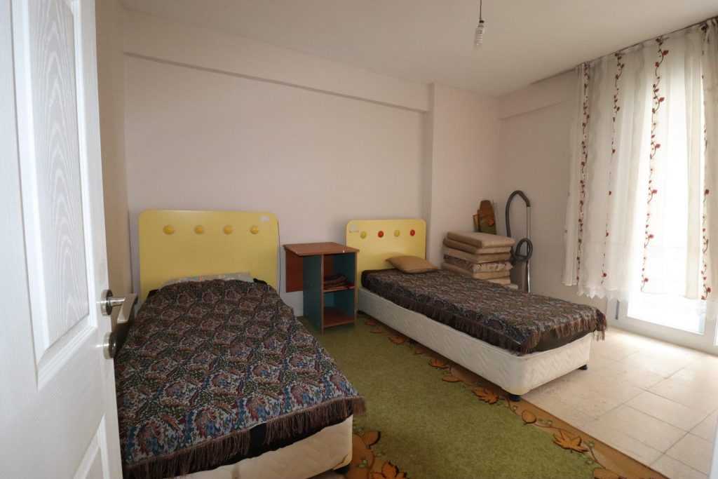 Tömük Gün Sahil Sitesi Eşyalı Satılık 2+1 Daire