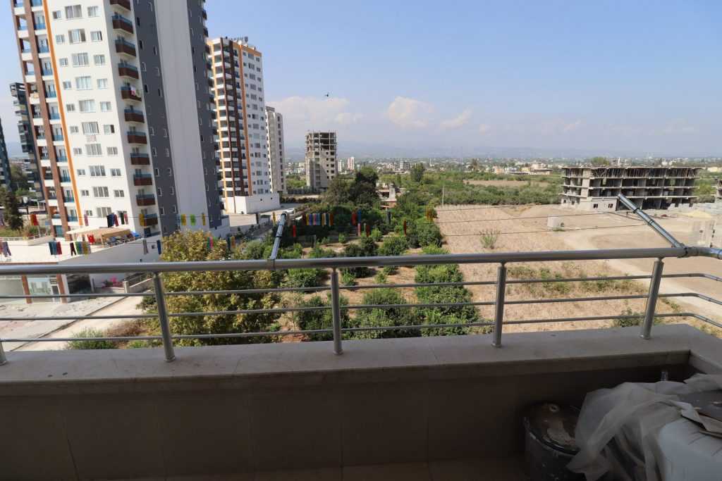 ARPAÇBAHŞİŞ GÜMÜŞTUR 1 SİTESİ EŞYASIZ SATILIK 3+1 DAİRE