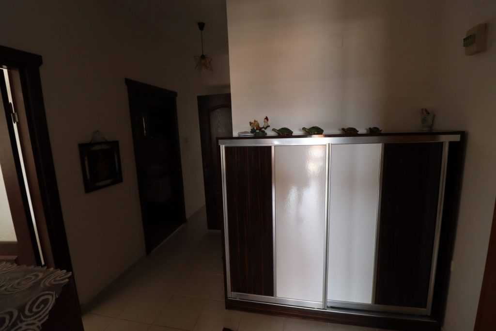 ARPAÇBAHŞİŞ GÜMÜŞTUR 1 SİTESİ EŞYALI SATILIK 3+1 DAĞ DENİZ CEPHELİ DAİRE
