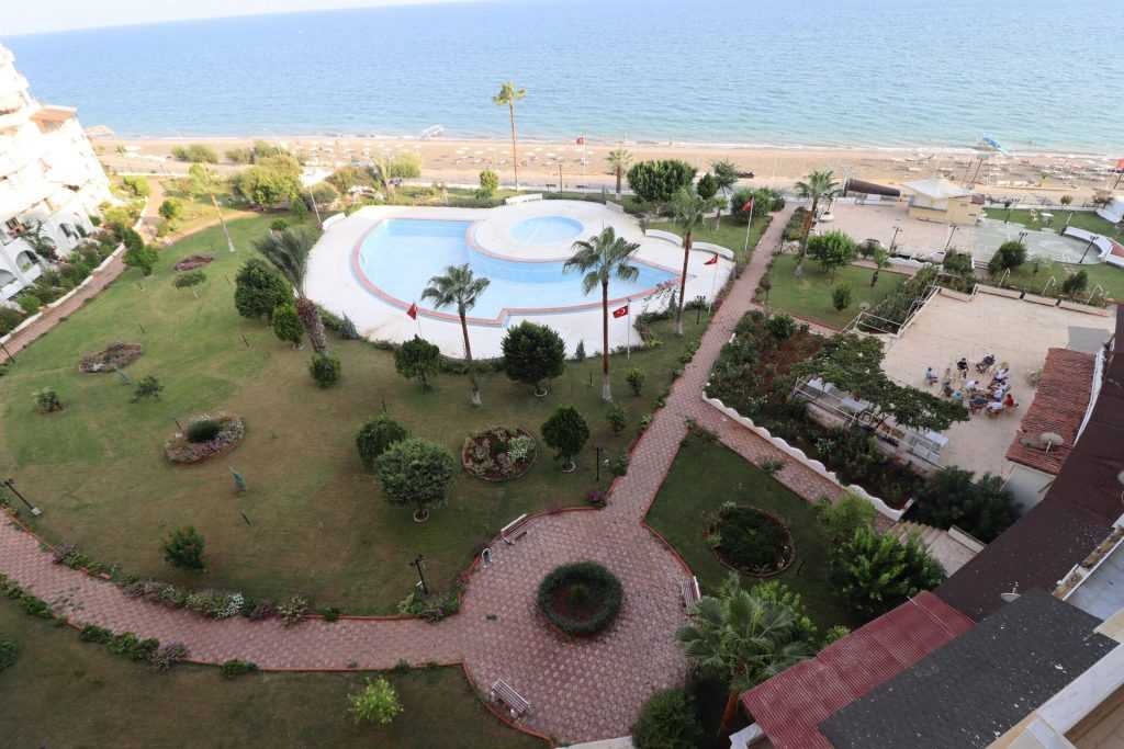 Mersin Erdemli Mersin Tatil Sitesi Satılık Eşyalı 1+1 Daire