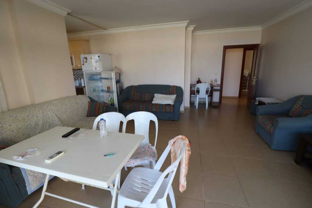 ÇEŞMELİ ADAKOĞLU SİTESİ EŞYALI SATILIK 2+1 DAİRE