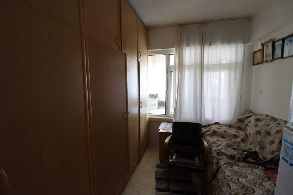 ERDEMLİ SELCEN SİTESİNDE EŞYALI SATILIK 3+1 DAİRE