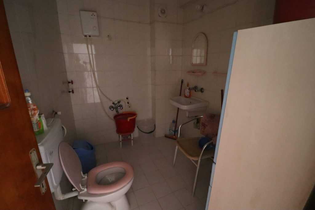 ERDEMLİ SELCEN SİTESİNDE EŞYALI SATILIK 3+1 DAİRE
