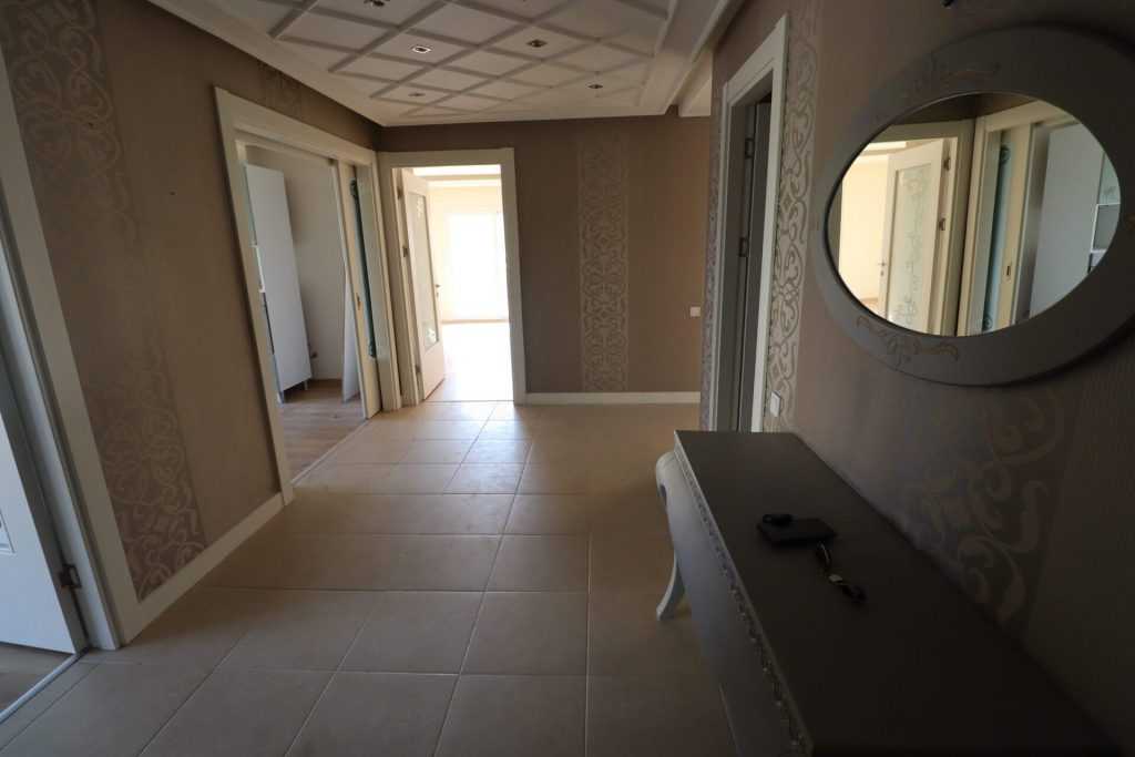ERDEMLİ SÜZERLER PLAZA 4+1 SATILIK CEPHELERİ AÇIK LÜKS DAİRE
