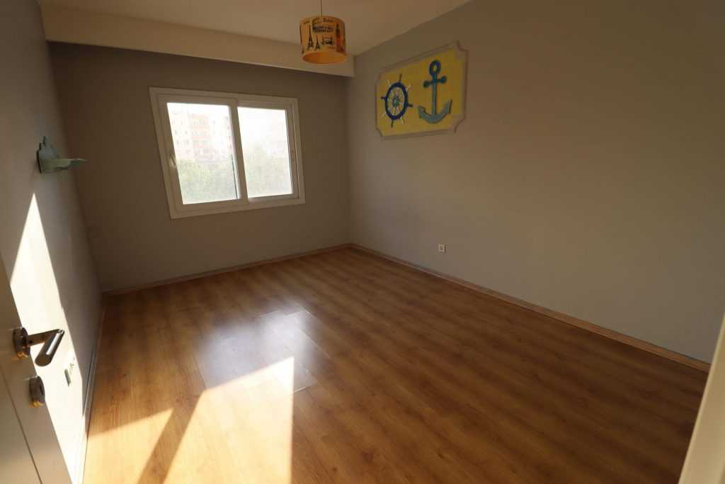 ERDEMLİ SÜZERLER PLAZA 4+1 SATILIK CEPHELERİ AÇIK LÜKS DAİRE