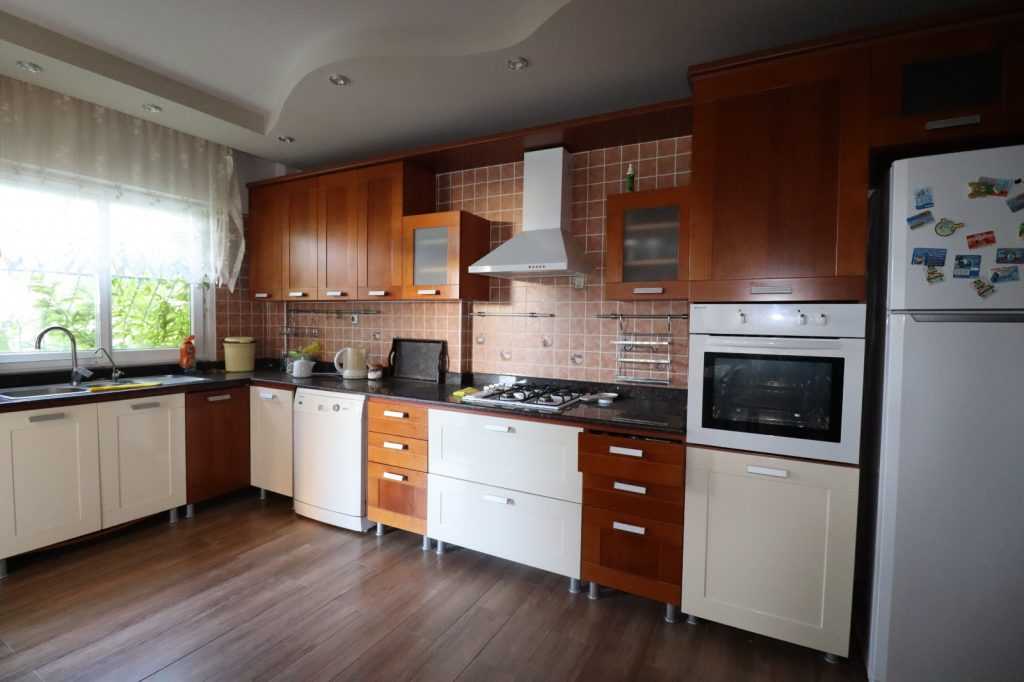 Mersin Erdemli Çeşmeli Liparis 3 Sitesi Satılık 4+1 Kafa Daire