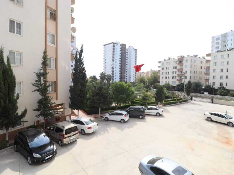 Erdemli Tömük Lahavana Sitesi Üç Cepheli 2+1 Satılık Daire