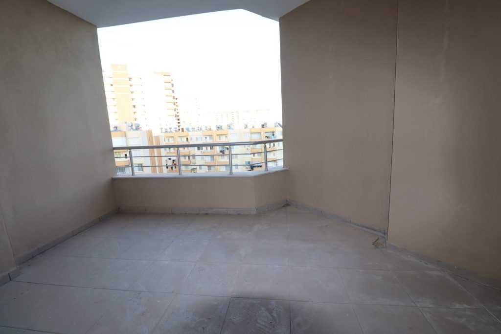 Tömük Basri Kış Auro Resort Satılık 2+1 Havuz Cepheli Köşe Daire