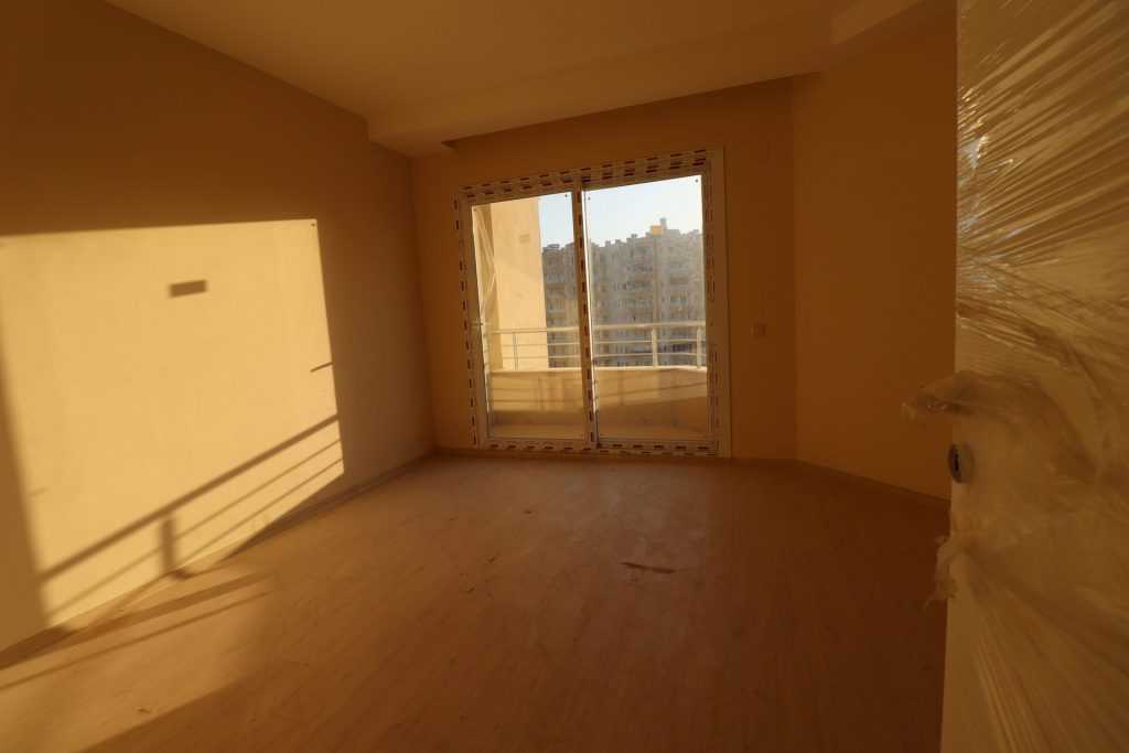 Tömük Basri Kış Auro Resort Satılık 2+1 Havuz Cepheli Köşe Daire