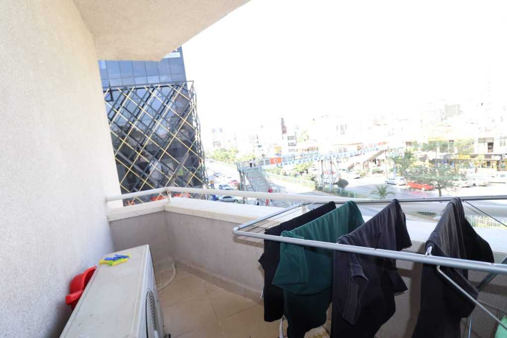 Erdemli Anayol Üzeri Eşyalı Satılık Bagımsız Mutfak 1+1 Masrafsız Daire