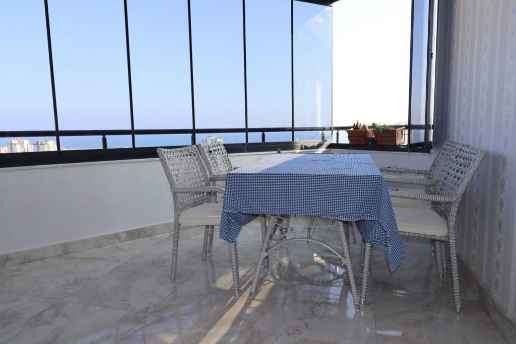 Erdemli Alata mah Oktay Panoramada  Kızartma Mutfaklı Ultra Lüks Satılık 4+1 Akıllı  Daire