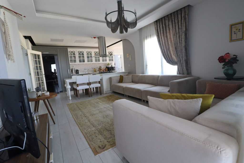 Erdemli Alata mah Oktay Panoramada  Kızartma Mutfaklı Ultra Lüks Satılık 4+1 Akıllı  Daire